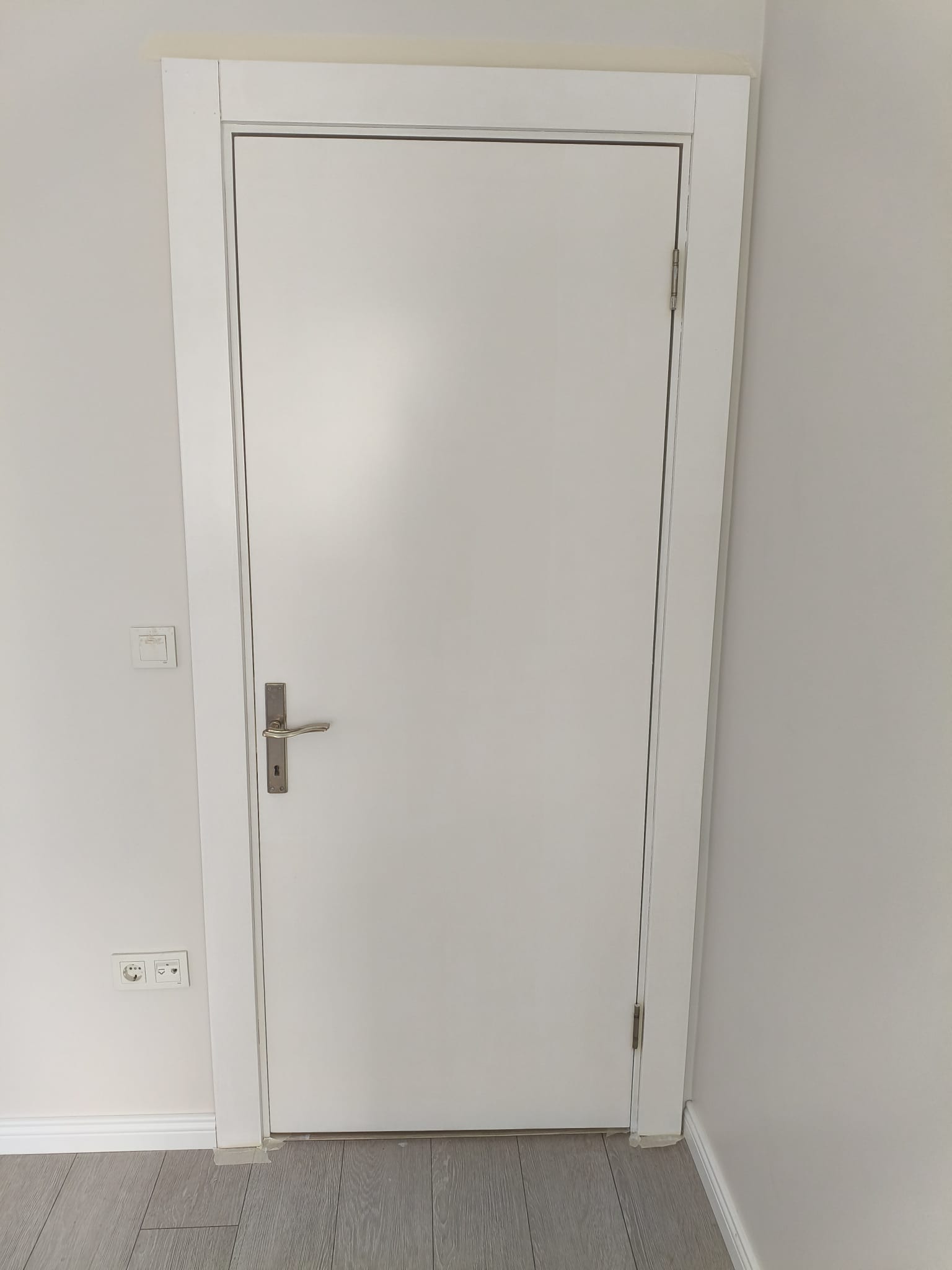 Kapı Boyama fotoğrafı